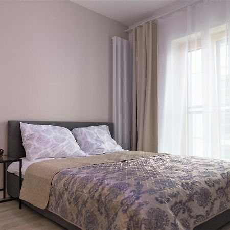 Exclusive 2Br! Apartment In Center +Netflix +Gym Warsaw Ngoại thất bức ảnh
