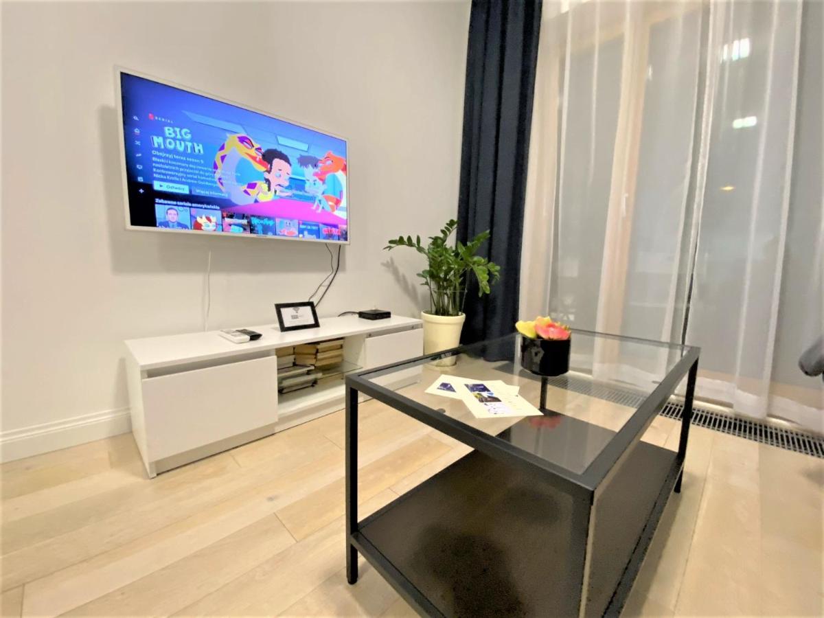 Exclusive 2Br! Apartment In Center +Netflix +Gym Warsaw Ngoại thất bức ảnh