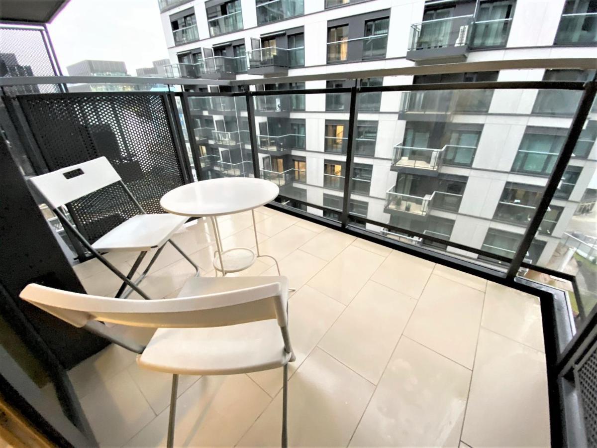 Exclusive 2Br! Apartment In Center +Netflix +Gym Warsaw Ngoại thất bức ảnh