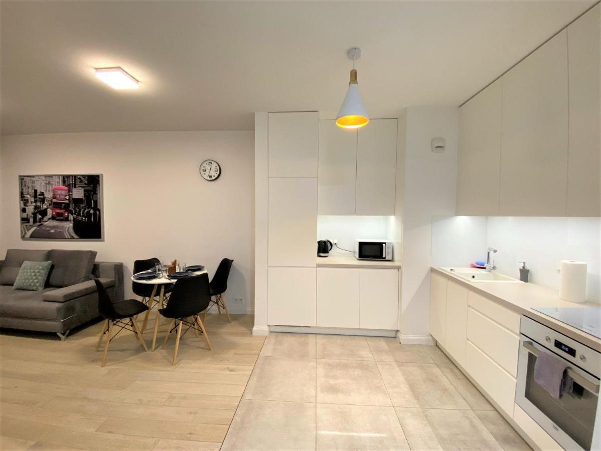 Exclusive 2Br! Apartment In Center +Netflix +Gym Warsaw Ngoại thất bức ảnh