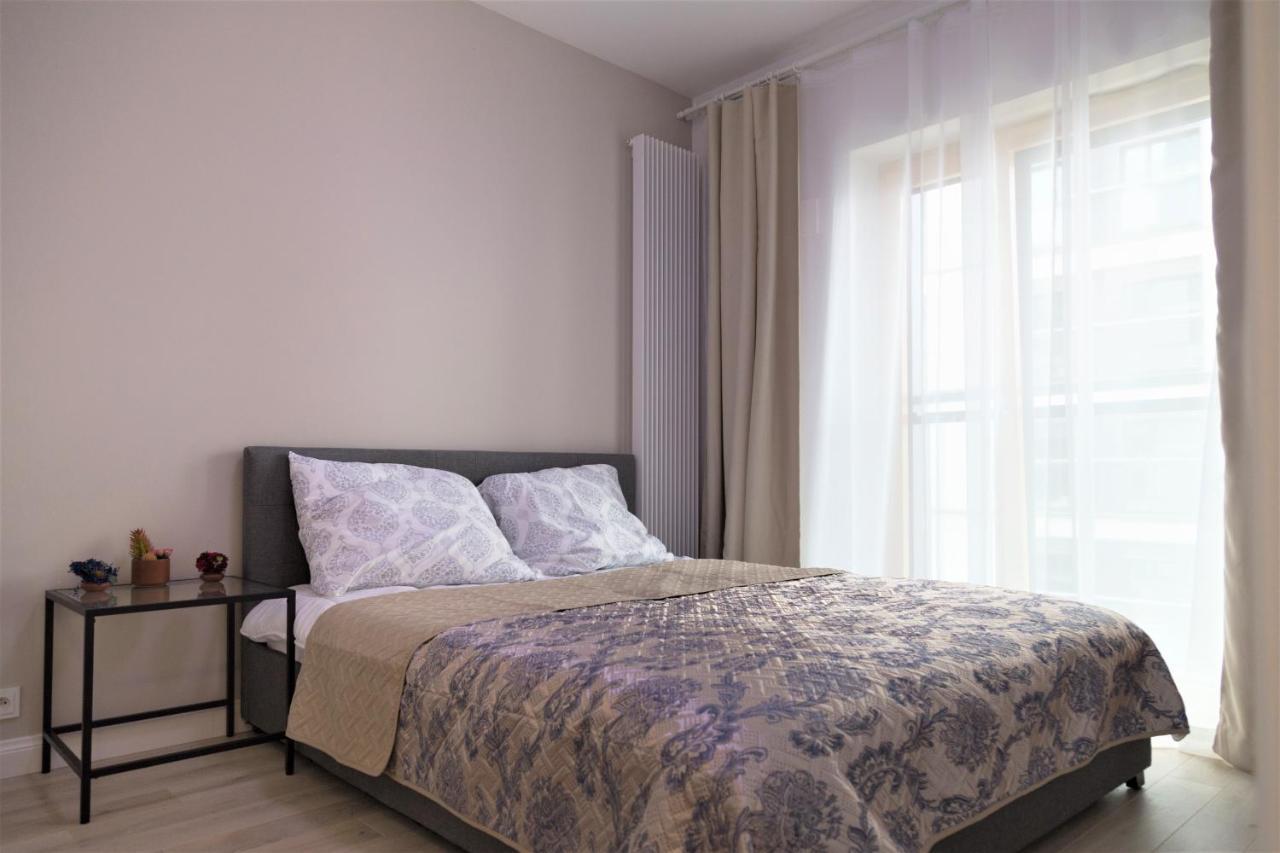 Exclusive 2Br! Apartment In Center +Netflix +Gym Warsaw Ngoại thất bức ảnh